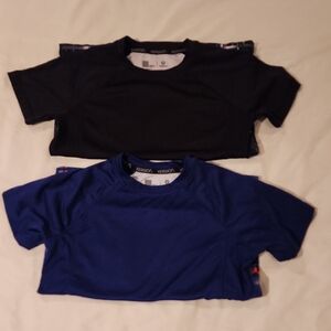 Xersion Kids' Black and Blue Short Sleeve Tees. Size Small 8